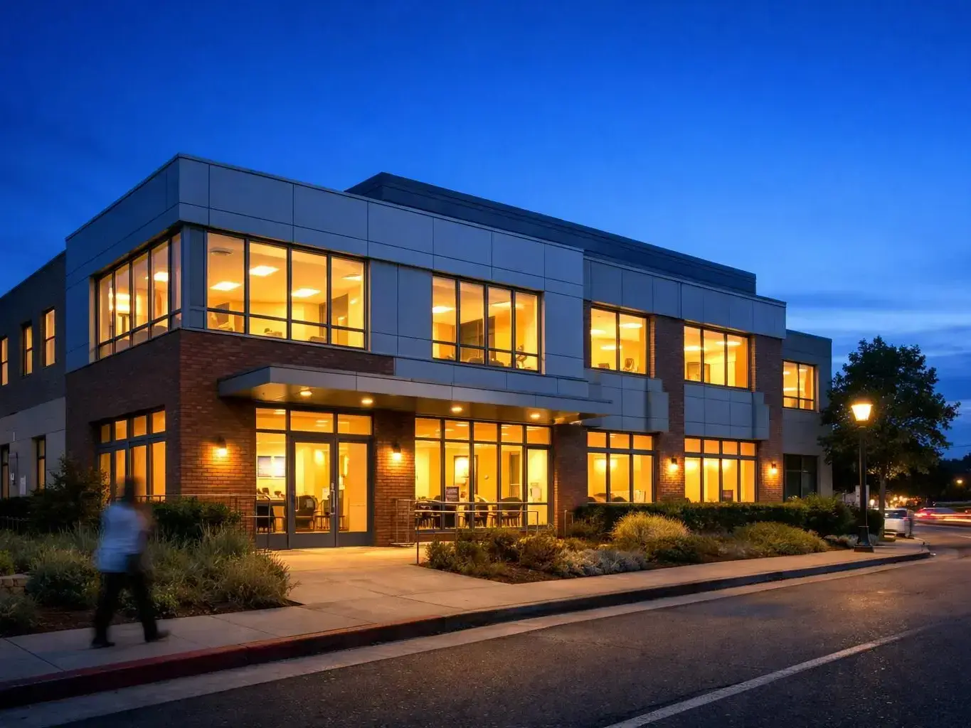 Chiropractor Brentwood, TN — in action